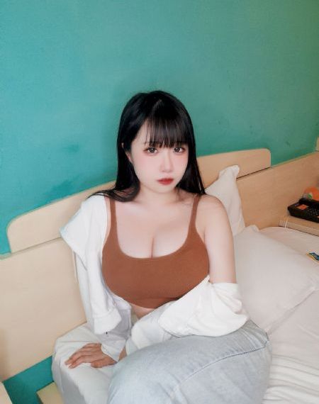 成人亚洲片v一区二区三区婷婷_高清电视剧在线观看