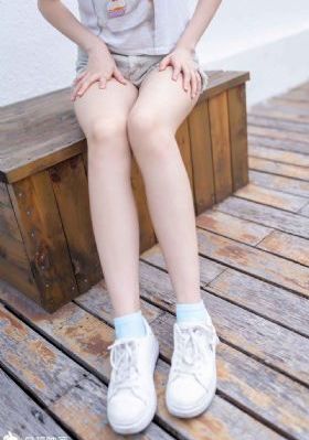 国产边添边摸边爱视频_4K动漫在线观看