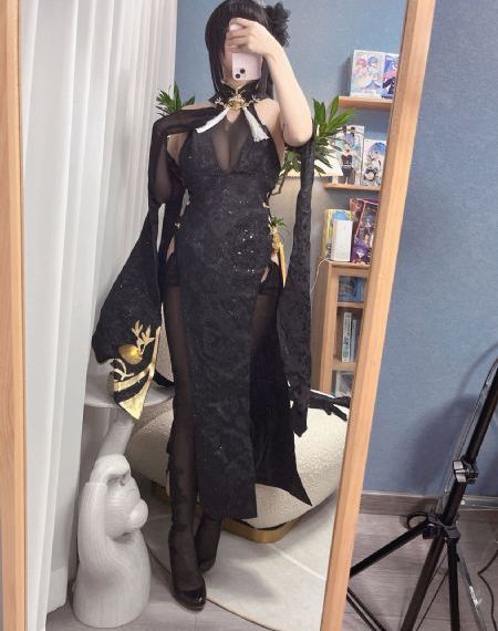 女帝裸体被叫爽在线观看_HDHD高清在线观看