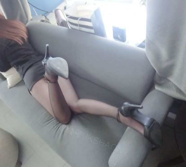 欧美人妻中出_1080P在线观看