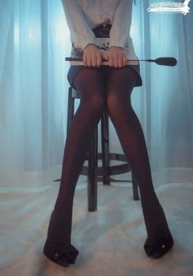 美女被叉叉_BD韩语超清在线观看