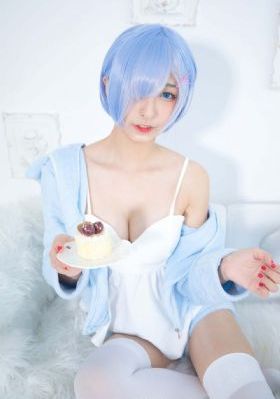 silk110中文字幕一区二区_快播高清无删减WWW